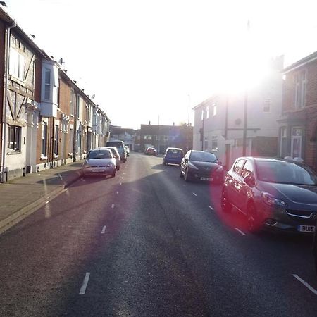 Radanks House - Fratton Appartement Portsmouth Buitenkant foto